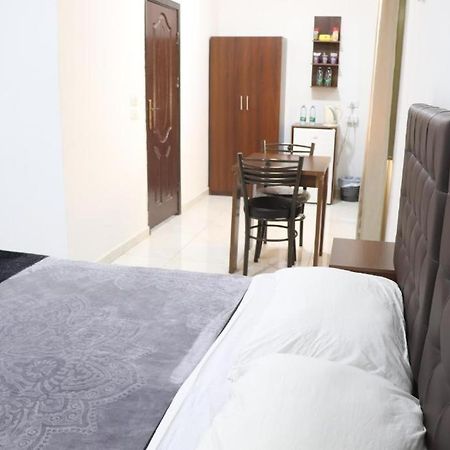 Salvador Dali Apartments Amman Ngoại thất bức ảnh