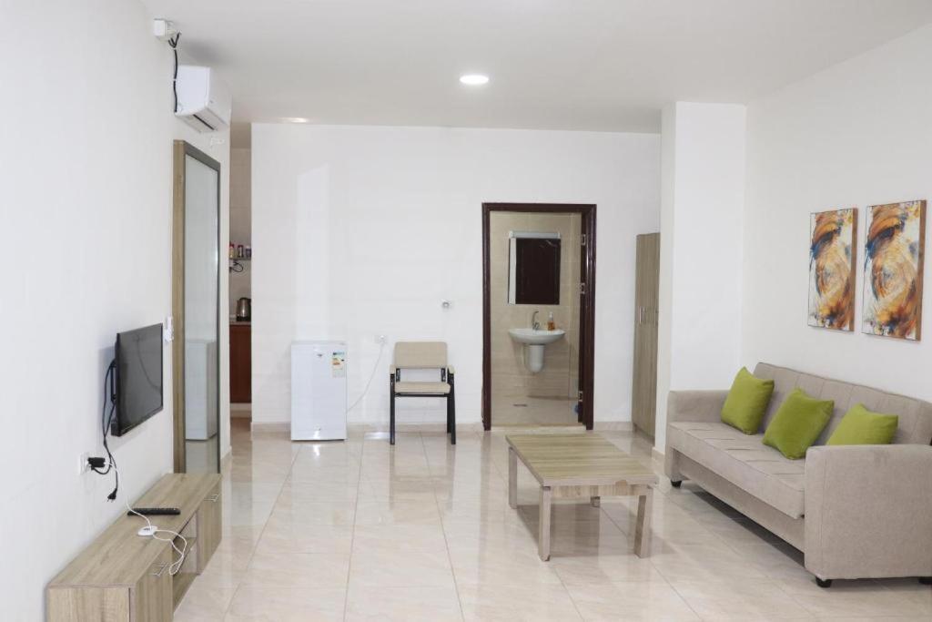 Salvador Dali Apartments Amman Ngoại thất bức ảnh
